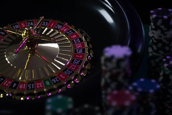 Slot game collection and live dealer tables selection view